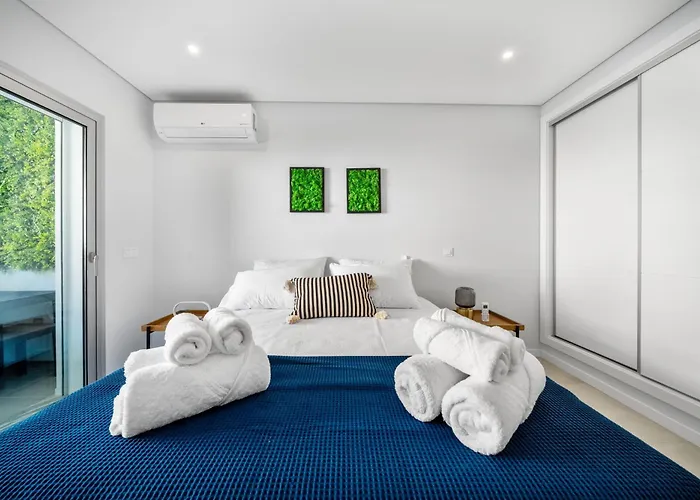 Sunny Sands Algarve Apartment *